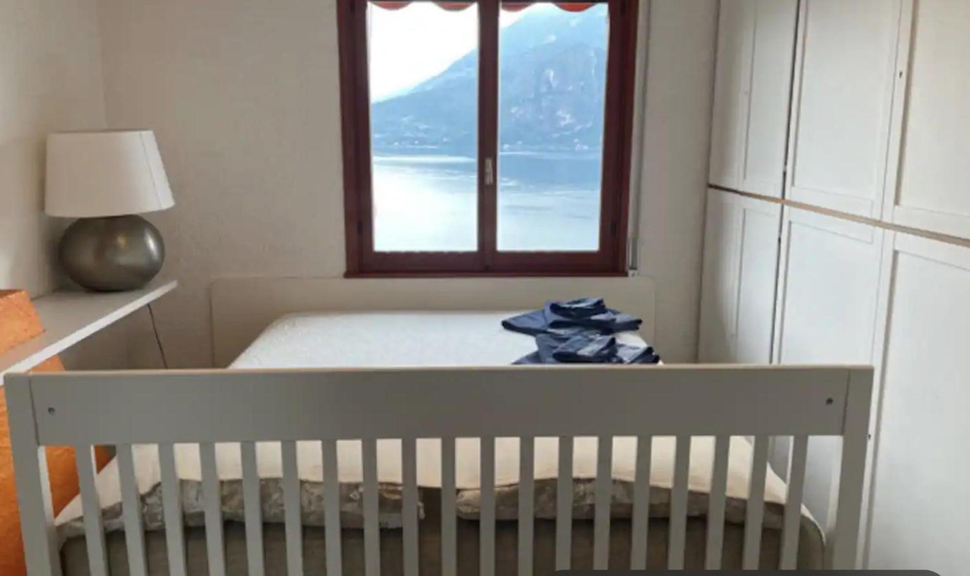 Miralago Stunning View Over Varenna ペルレード エクステリア 写真